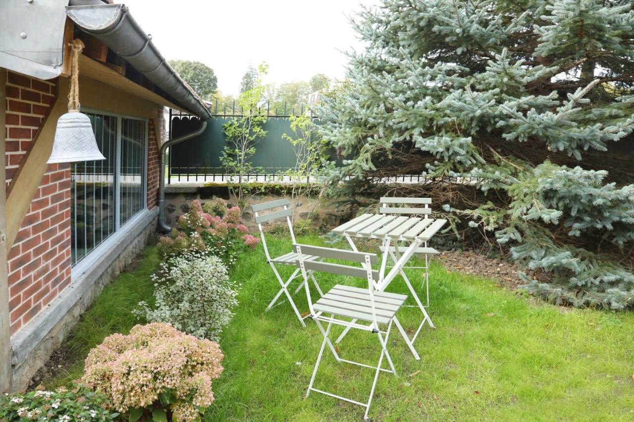 Suite Garden By La Boite En Plus Senlis  Exterior foto